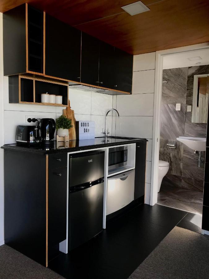 ホテル Onehunga Garden Tinyhouse With Parking オークランド エクステリア 写真